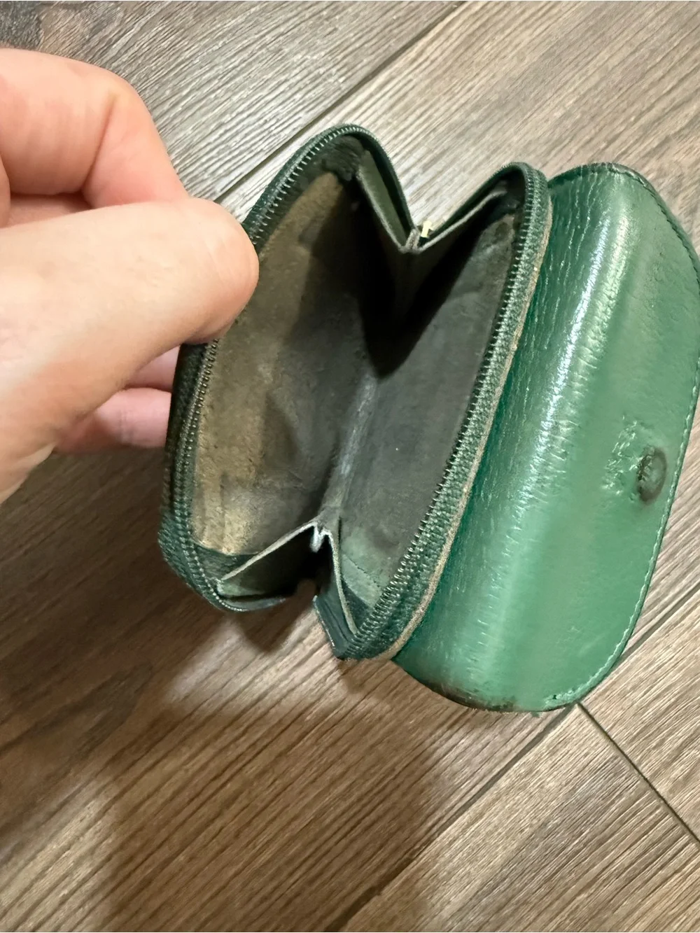 Vintage IL BISONTE Green Leather Wallet Made In Italy Zip Coin Bifold Snap